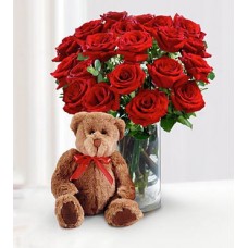 Roses and teddy bear 