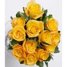 12 Bold Yellow Roses Bouquet