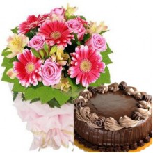 Flower Bouquet With  Double Dutch Cake